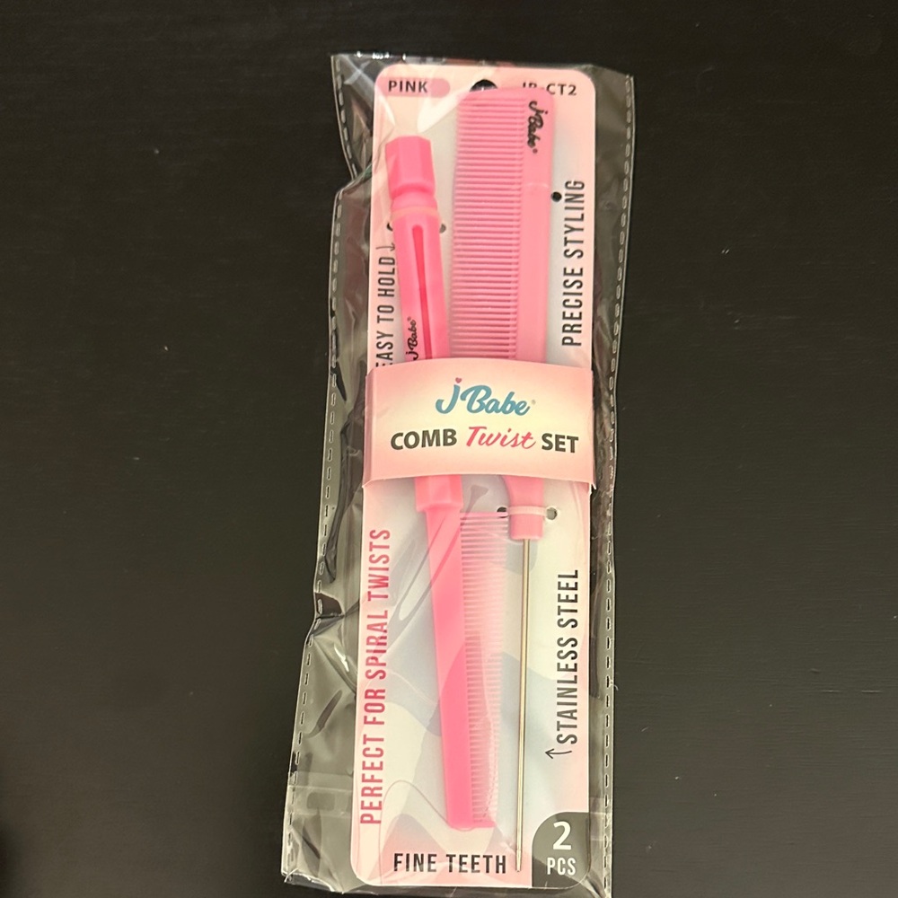 J'Babe Pink Comb Twist Set - 2 Pc
